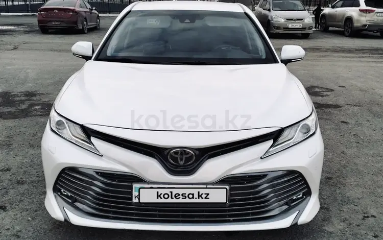 Toyota Camry 2018 годаfor15 000 000 тг. в Атырау