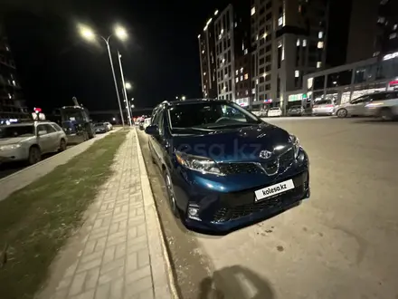 Toyota Sienna 2013 года за 13 900 000 тг. в Астана – фото 5