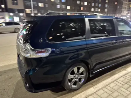 Toyota Sienna 2013 годаүшін13 500 000 тг. в Астана – фото 6