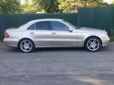 Mercedes-Benz E 200 2005 годаүшін4 450 000 тг. в Астана – фото 5