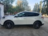 Toyota RAV4 2019 года за 16 000 000 тг. в Семей – фото 3