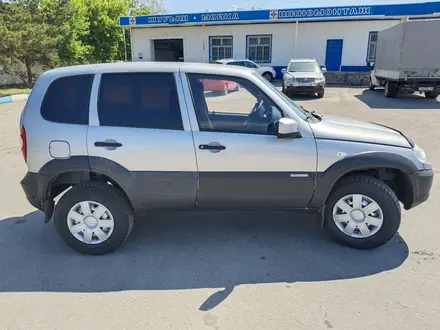 Chevrolet Niva 2014 года за 3 490 000 тг. в Костанай – фото 7