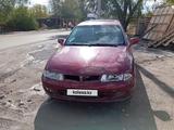 Mitsubishi Carisma 1997 года за 500 000 тг. в Караганда – фото 2