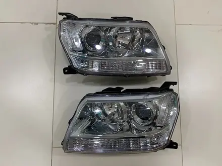 Фара Suzuki Grand Vitara за 1 000 тг. в Астана