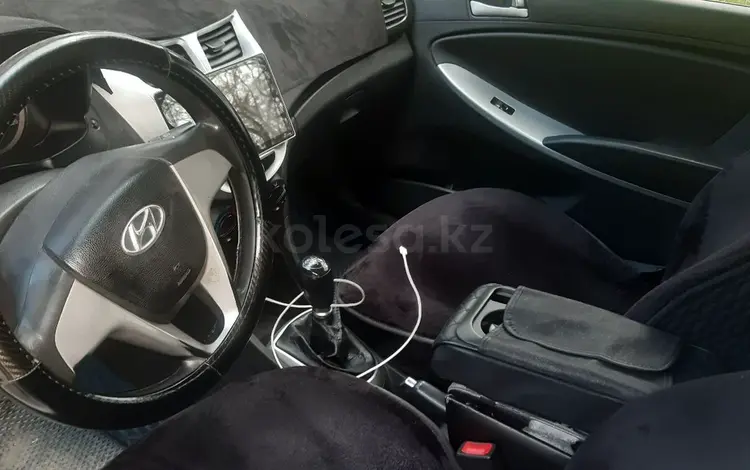 Hyundai Accent 2014 года за 3 500 000 тг. в Шымкент