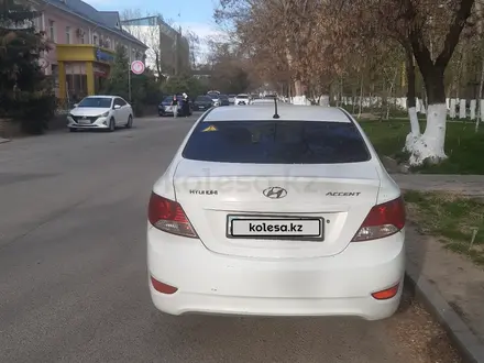 Hyundai Accent 2014 года за 3 500 000 тг. в Шымкент – фото 2