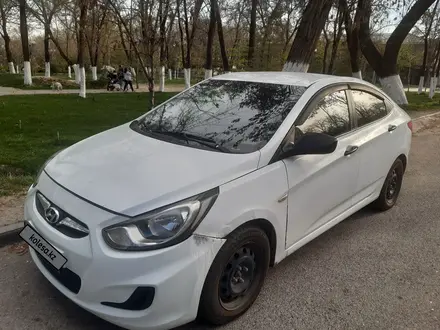 Hyundai Accent 2014 года за 3 500 000 тг. в Шымкент – фото 3
