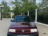 Volkswagen Vento 1993 года за 1 600 000 тг. в Костанай