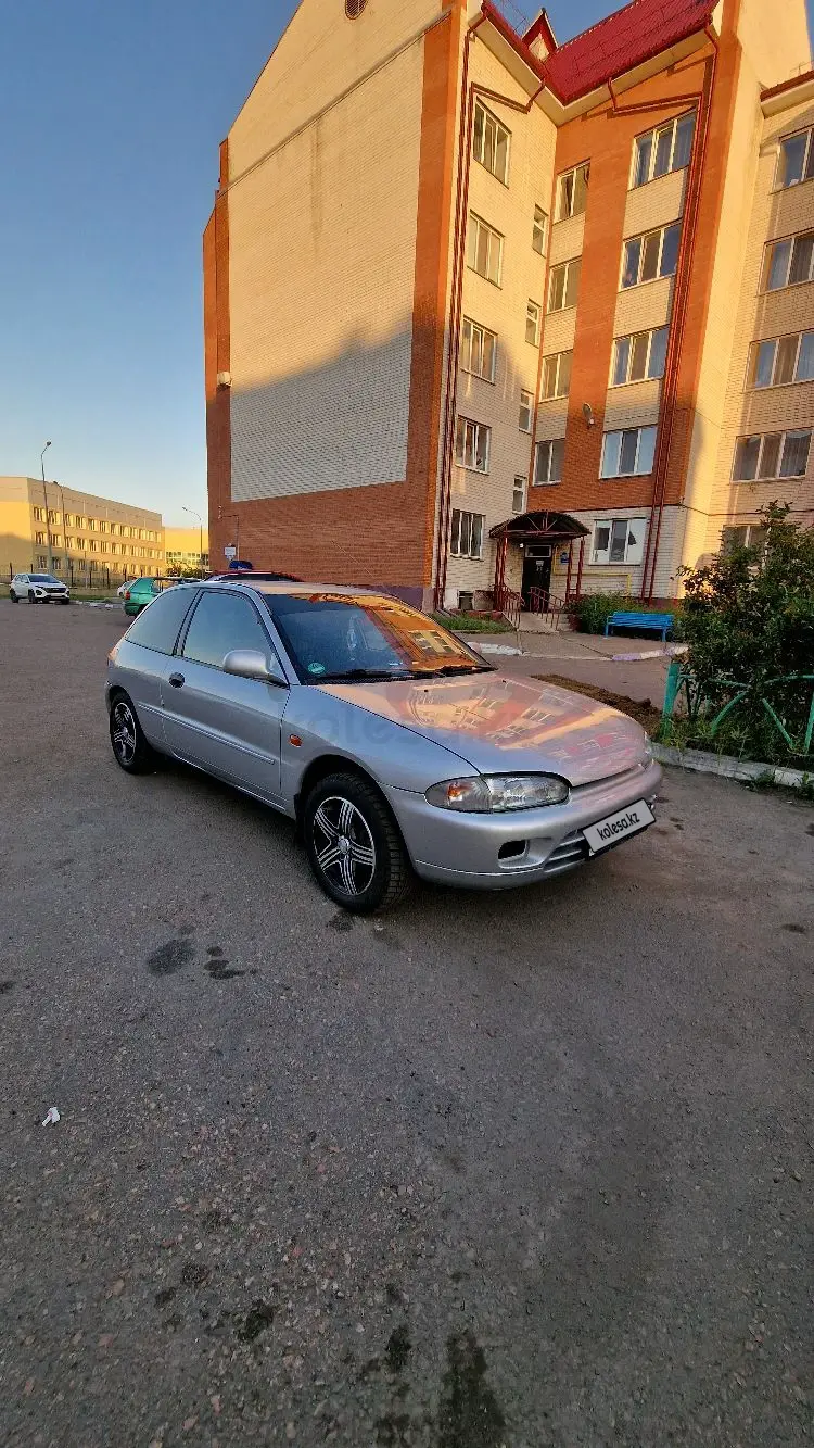 Mitsubishi Colt, 1994