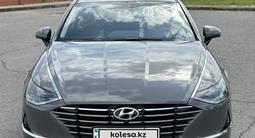 Hyundai Sonata 2021 года за 13 000 000 тг. в Шымкент – фото 2