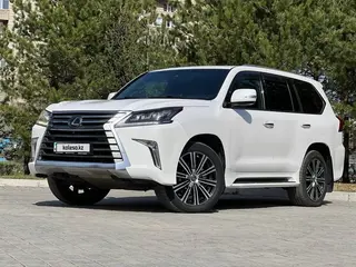 Lexus LX 570