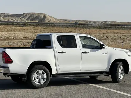 Toyota Hilux 2016 года за 13 500 000 тг. в Актау – фото 3