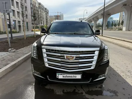 Cadillac Escalade 2015 года за 21 500 000 тг. в Астана