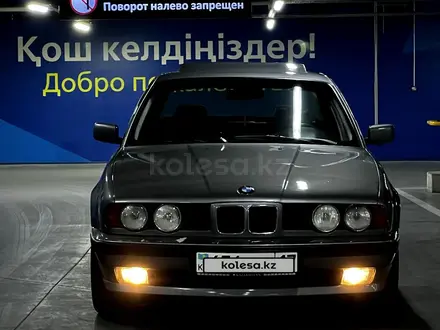 BMW 525 1992 года за 1 800 000 тг. в Шымкент