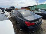 BMW 740 2011 года за 4 500 000 тг. в Алматы – фото 2