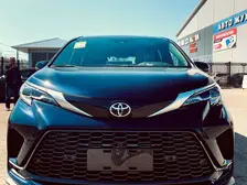 Toyota Sienna, 2024