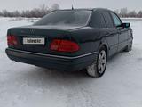 Mercedes-Benz E 230 1997 годаүшін2 200 000 тг. в Караганда – фото 5