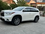 Toyota Highlander 2014 года за 15 900 000 тг. в Шымкент – фото 2