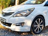 Hyundai Accent 2014 годаүшін5 050 000 тг. в Актобе – фото 2