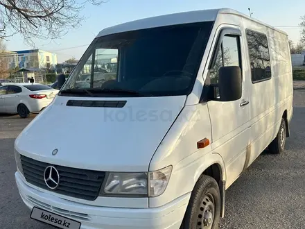 Mercedes-Benz Sprinter 1996 года за 4 500 000 тг. в Тараз – фото 2