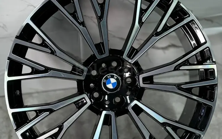 R21 BMW X5 G05 за 1 000 тг. в Алматы