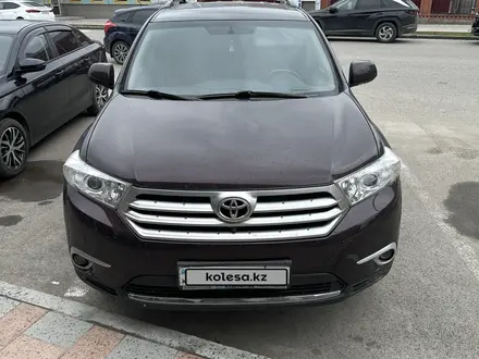 Toyota Highlander 2011 года за 12 000 000 тг. в Костанай – фото 3