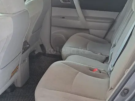 Toyota Highlander 2011 года за 7 500 000 тг. в Атырау – фото 13