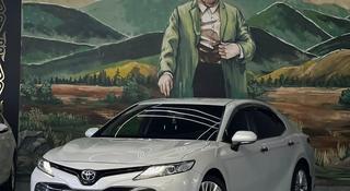 Toyota Camry 2018 года за 14 200 000 тг. в Алматы