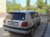 Volkswagen Golf 1997 года за 2 500 000 тг. в Шымкент – фото 2