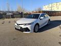 Toyota Camry Prestige 2023 года за 18 500 000 тг. в Актобе