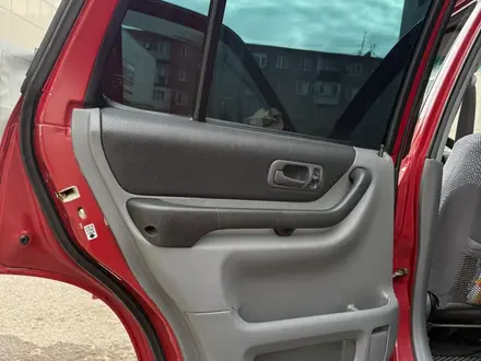 Honda CR-V 1997 года за 4 000 000 тг. в Караганда – фото 10