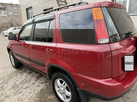Honda CR-V 1997 года за 4 000 000 тг. в Караганда – фото 6