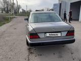 Mercedes-Benz E 230 1991 года за 1 664 758 тг. в Алматы