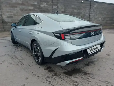 Hyundai Sonata 2024 года за 17 500 000 тг. в Алматы – фото 4