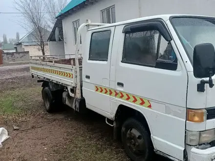 Isuzu 2004 года за 2 900 000 тг. в Есик – фото 4