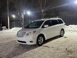 Toyota Sienna 2016 года за 9 000 000 тг. в Уральск