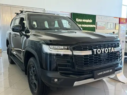 Toyota Land Cruiser GR Sport 2026 года за 67 480 000 тг. в Актобе – фото 4