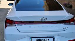 Hyundai Elantra 2022 года за 8 500 000 тг. в Астана – фото 2