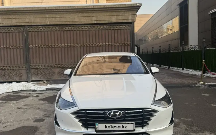 Hyundai Sonata 2020 годаfor12 700 000 тг. в Алматы