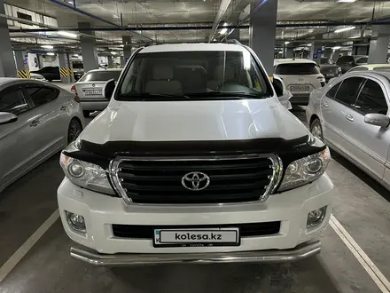 Toyota Land Cruiser 2012 года за 19 000 000 тг. в Астана