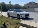 Hyundai Elantra 2018 годаfor5 900 000 тг. в Кызылорда