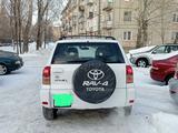 Toyota RAV4 2002 года за 4 500 000 тг. в Зайсан – фото 2