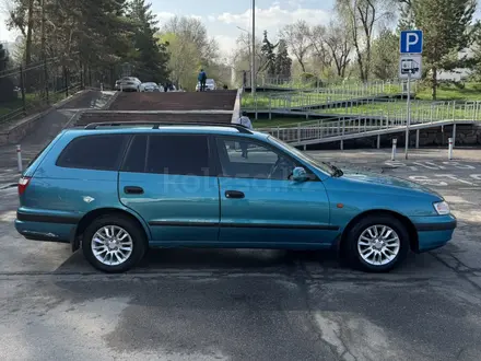 Toyota Carina E 1996 года за 3 500 000 тг. в Алматы – фото 2