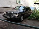 Mercedes-Benz E 220 1993 годаүшін1 800 000 тг. в Алматы – фото 4