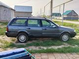 Volkswagen Passat 1995 годаүшін1 500 000 тг. в Алматы – фото 2