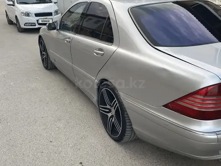 Mercedes-Benz S 500 2000 года за 4 200 000 тг. в Актау – фото 3