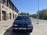 Volkswagen Passat 1996 годаүшін2 400 000 тг. в Уральск