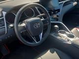 Toyota Camry 2023 годаүшін12 500 000 тг. в Алматы – фото 5