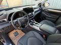 Toyota Highlander 2025 года за 28 000 000 тг. в Алматы – фото 9