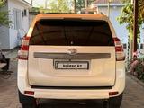 Toyota Land Cruiser Prado 2014 годаүшін17 300 000 тг. в Актобе – фото 4
